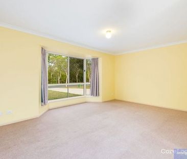 Spacious Family Haven in Crestmead – A Perfect Blend of Comfort and... - Photo 1