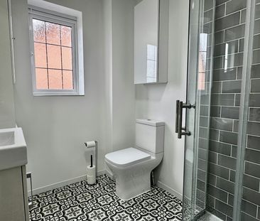 Detached house to rent on - Photo 6