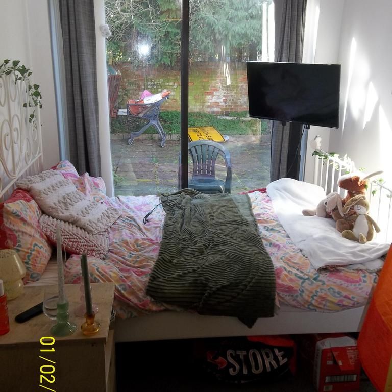 4 bedroom terraced house to rent - Photo 1