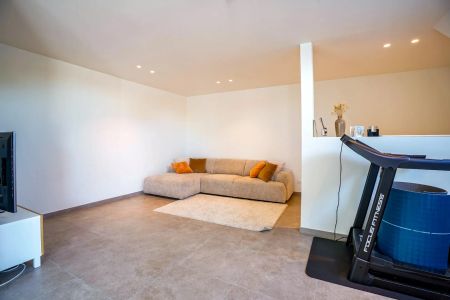 Ruim 2-slaapkamerappartement (129m²) te Leke (Diksmuide). - Photo 2