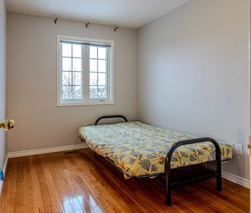 For Lease - 1508 Pinecliff Road, Oakville, Ontario - Photo 2