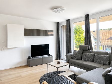 💎 Spacious & Fully Furnished 4.5-Room Apartment with Balcony & Stunning Views in Embrach - Photo 3