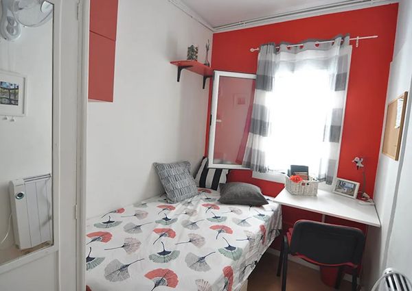 Carrer de Sicília, Barcelona, Catalonia 08013