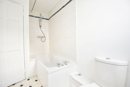 100 High Street, Knaresborough, HG5 - Photo 5