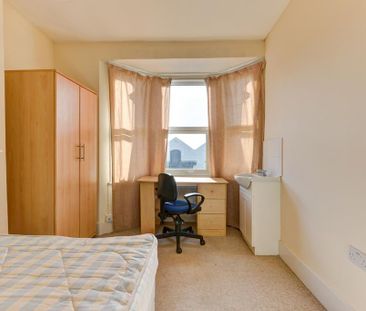 7 bedroom house to rent - Photo 4