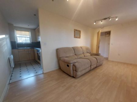 1 bedroom apartment to rent - Photo 4
