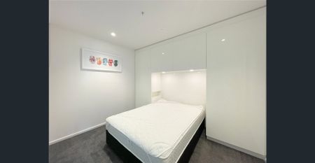 Southbank Grand: 39th Floor - Stunning Two beds - Photo 2
