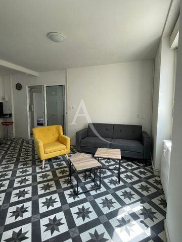 Location Appartement 3 pièces 55m² ANGERS 49000 - Photo 2