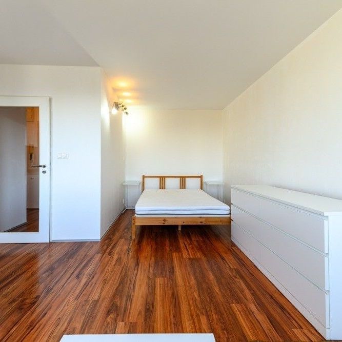 Apartment for rent, 1+KK - Studio, 37m - Photo 1