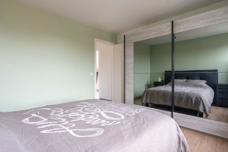Gezellig 2-slaapkamer app met terras, berging en autostaanplaats. - Photo 4