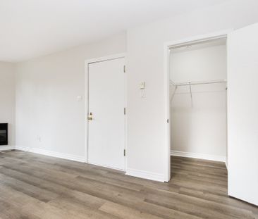 Condo for rent, Laval (Chomedey) - Photo 2