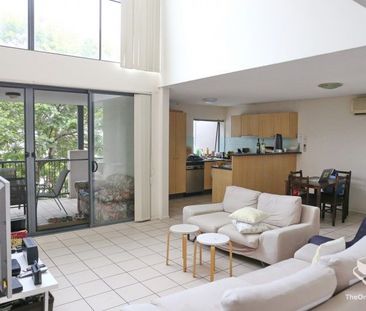 Three bedrooms apartment at central of Toowong - Photo 6