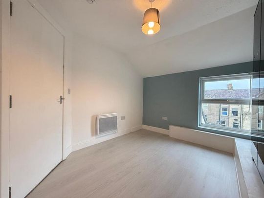 2 bedroom house to rent - Photo 1