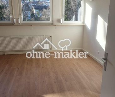 Helle, gut geschnittene 3-Zimmer-Wohnung mit Küchenzeile und Stellp... - Photo 6