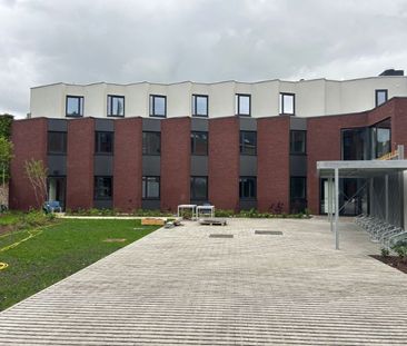 Nieuwe studentenkamer op een top locatie in centrum Kortrijk met zi... - Foto 4