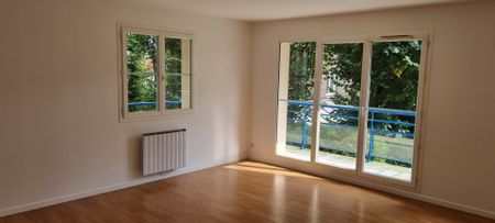 Location Appartement 4 pièces 92m² - Photo 2