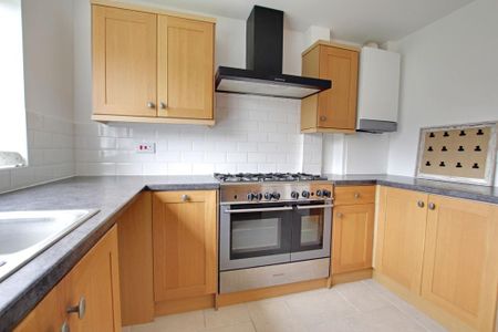 4 bedroom house to rent - Photo 3