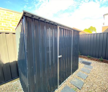 3/12 Clunes Street, Kingsbury VIC 3083 - Photo 1