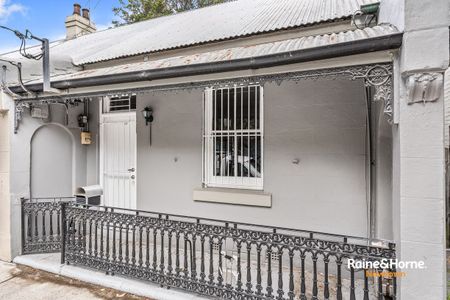 Garden Oasis - Photo 3