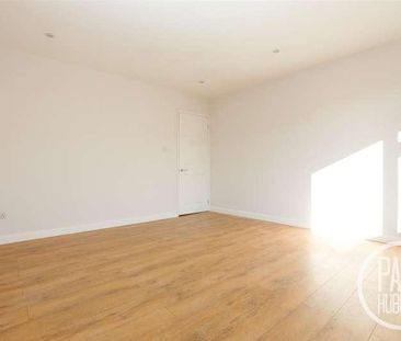 Damask Close, Carlton Colville, Lowestoft, NR33 - Photo 2