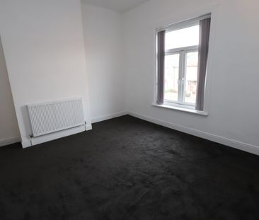 Tonge Moor Road, Bolton - Photo 6