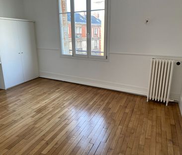 Location Appartement 3 pièces 72m² - Photo 4