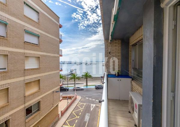 Fantastic apartment with sea views