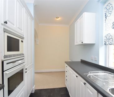 1 bed apartment to rent in The Crescent, Scarborough, YO11 - Photo 6