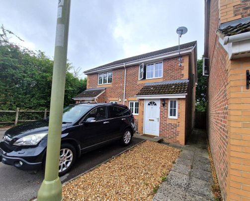 2 bedroom semi-detached house to rent - Photo 1