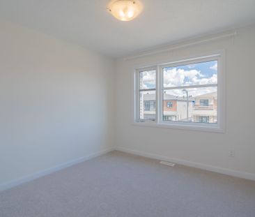 For Lease - 90 OSLER Street, Kanata, Ontario - Photo 6