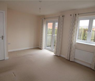 3 bedroom terraced house to rent - Photo 2