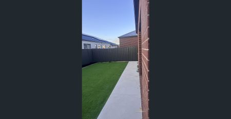 Stylish & Spacious 4-Bedroom Home with Premium Finishes & Modern Comfort - Photo 4