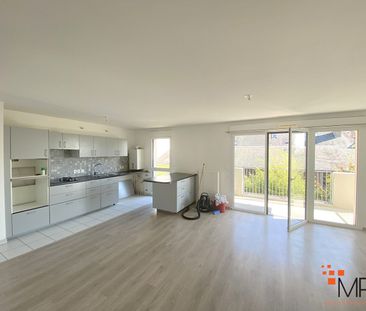 Location Appartement 4 pièces 81m² - Photo 5