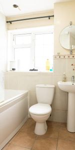 3 bedroom barn conversion to rent - Photo 4