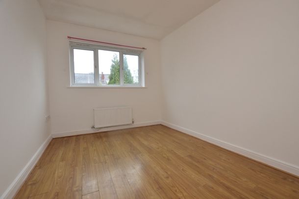 2 Bedroom Apartment - Photo 1