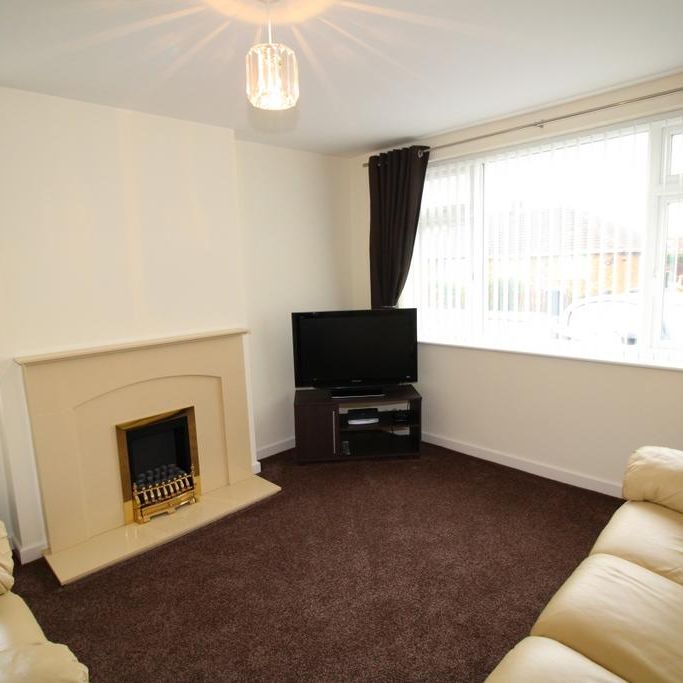 2 bedroom bungalow to rent - Photo 1