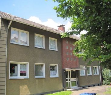 Freundliche kleine 3-Raum-Wohnung mit Sonnenbalkon! - Foto 2