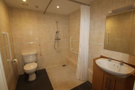 The Brow, Corbett Court The Brow, RH15 - Photo 2