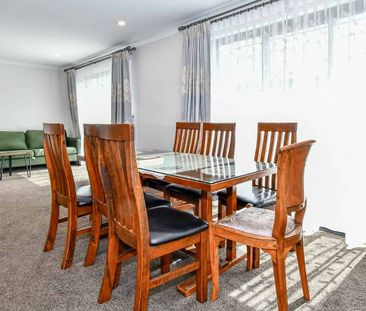 3 Bedroom & Bonus Study! - Photo 1