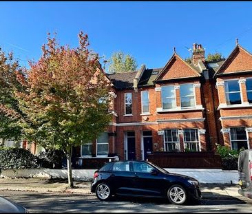 2 Bed Flat, Alexandra Road, W4 - Photo 2