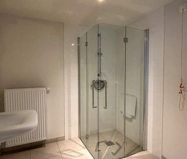 Appartement te huur in Ronse voor € 695 met 1 slaapkamer - Photo 2