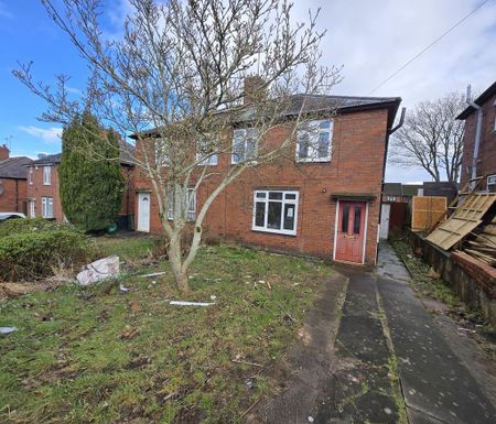 3 bedroom semi-detached house to rent - Photo 5