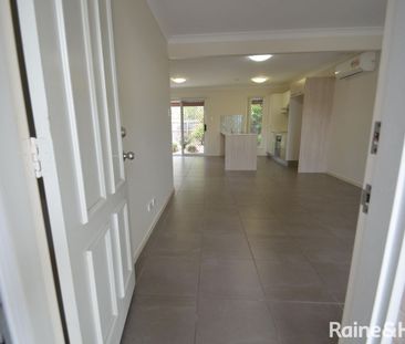 Lovely Modern 3 bed Townhouse For Rent $650 per week - Photo 3