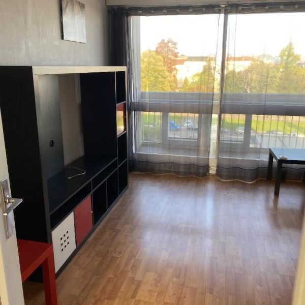 STUDIO MEUBLÉ PROCHE GARE - Photo 1