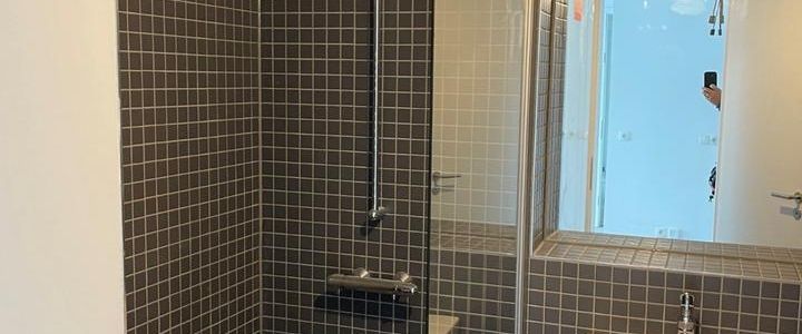 Moderne 1,5-Zimmer-Wohnung mit Balkon & Aufzug in Berlin-Treptow - Foto 1