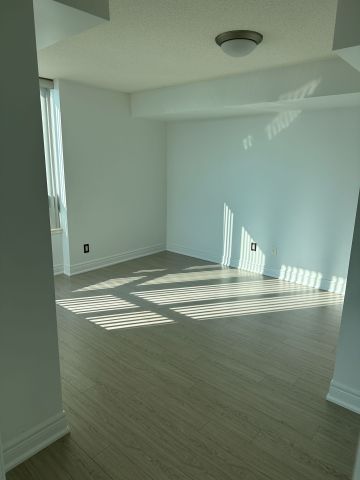 For Lease - 62 Suncrest Boulevard Unit# 320, Markham, Ontario - Photo 4