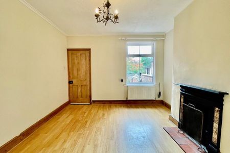 2 bedroom terraced house to rent - Photo 5