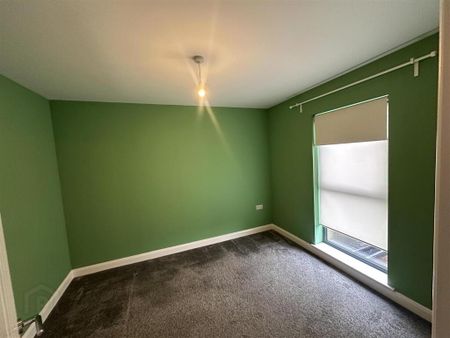 9 Rockland View, Ballyclare, BT39 9LZ - Photo 3