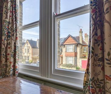Lyndewode Road - Photo 2
