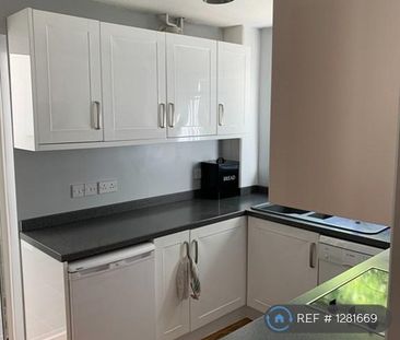 3 bedroom detached house to rent - Photo 6